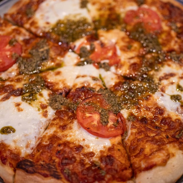 Margherita Pizza.